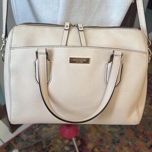 Kate Spade  Pink Satchel Crossbody bag  Saffiano leather  light pink Silvertone